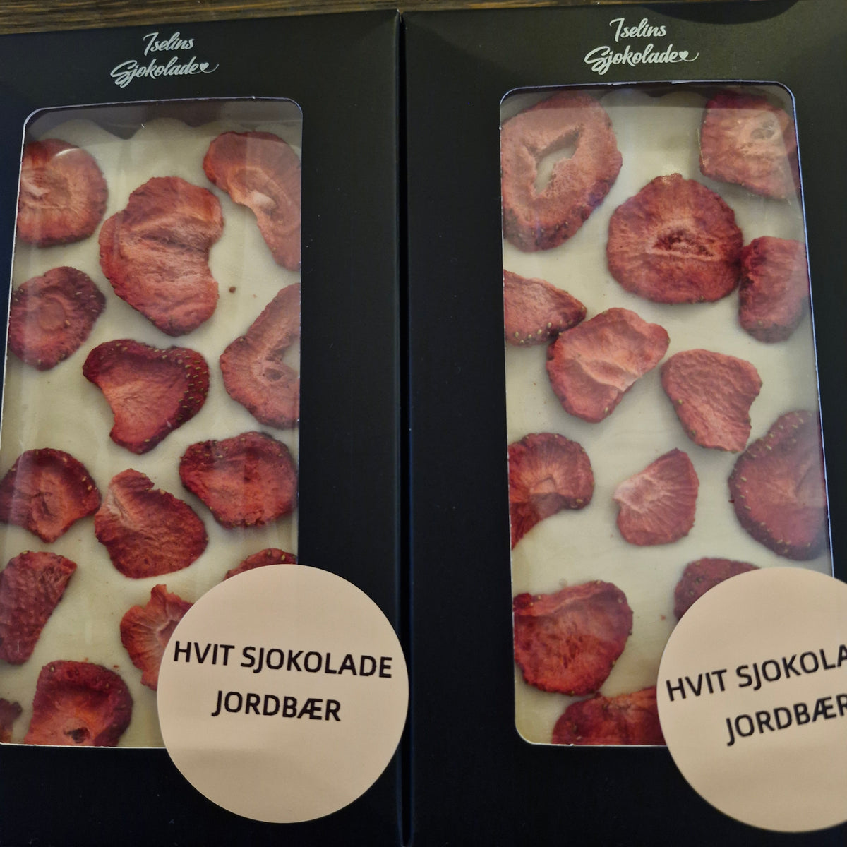 Hvit sjokolade - Jordbær