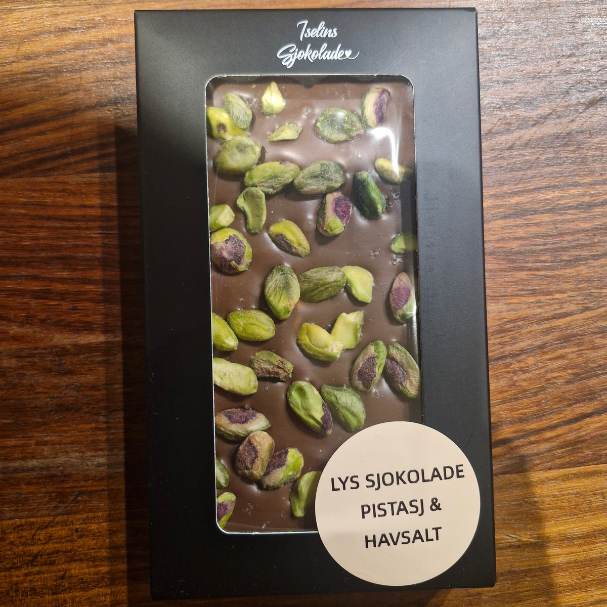 Lys sjokolade - Pistasjnøtter & Havsalt